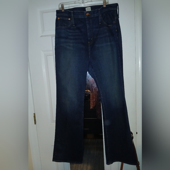 J. Crew Curvy, Full Length, Demi Boot Cut Jeans - Picture 10 of 10